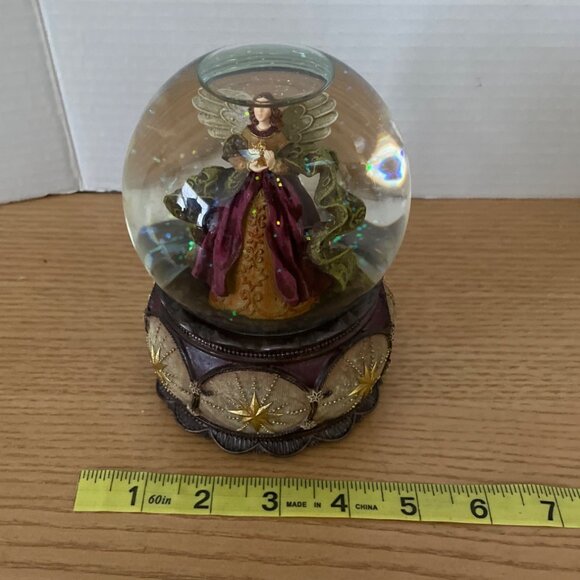 San Francisco Music Box Angel w Star Roses Water Snow Globe The First Noel VIDEO - Picture 8 of 9